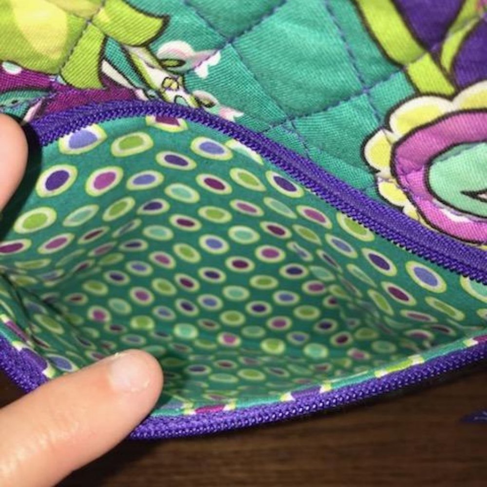 Heather Crossbody A-Line Purse - Picture 3 of 6